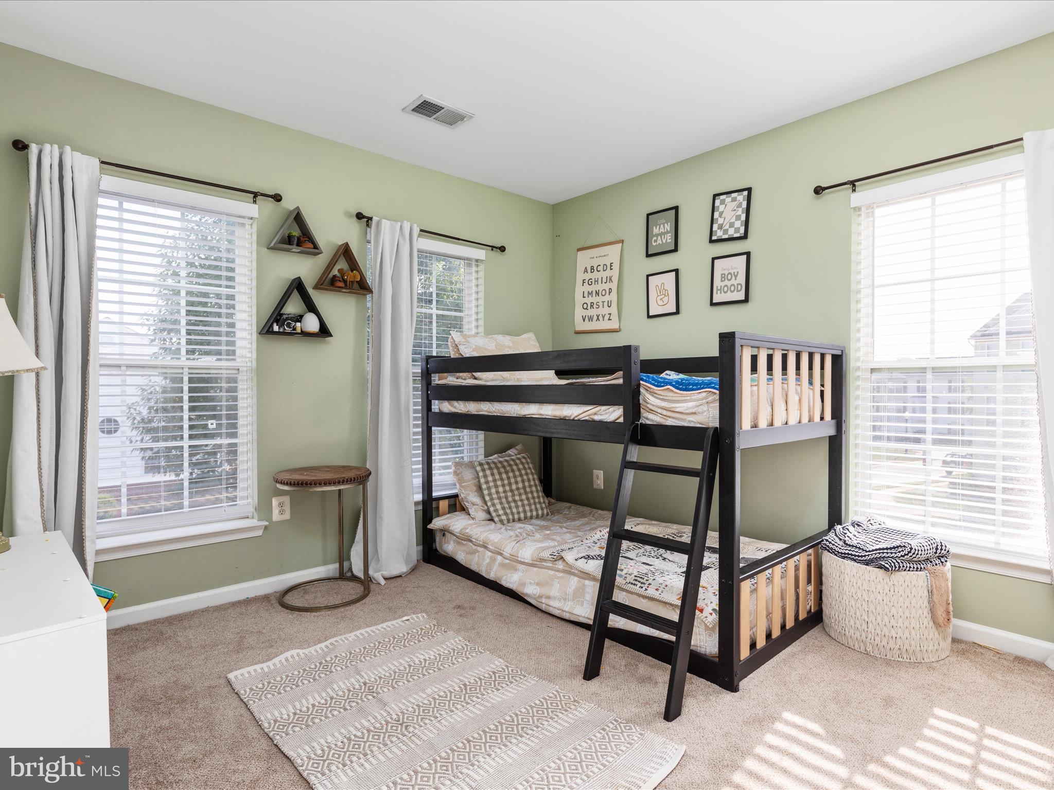 35920 Clover Ter