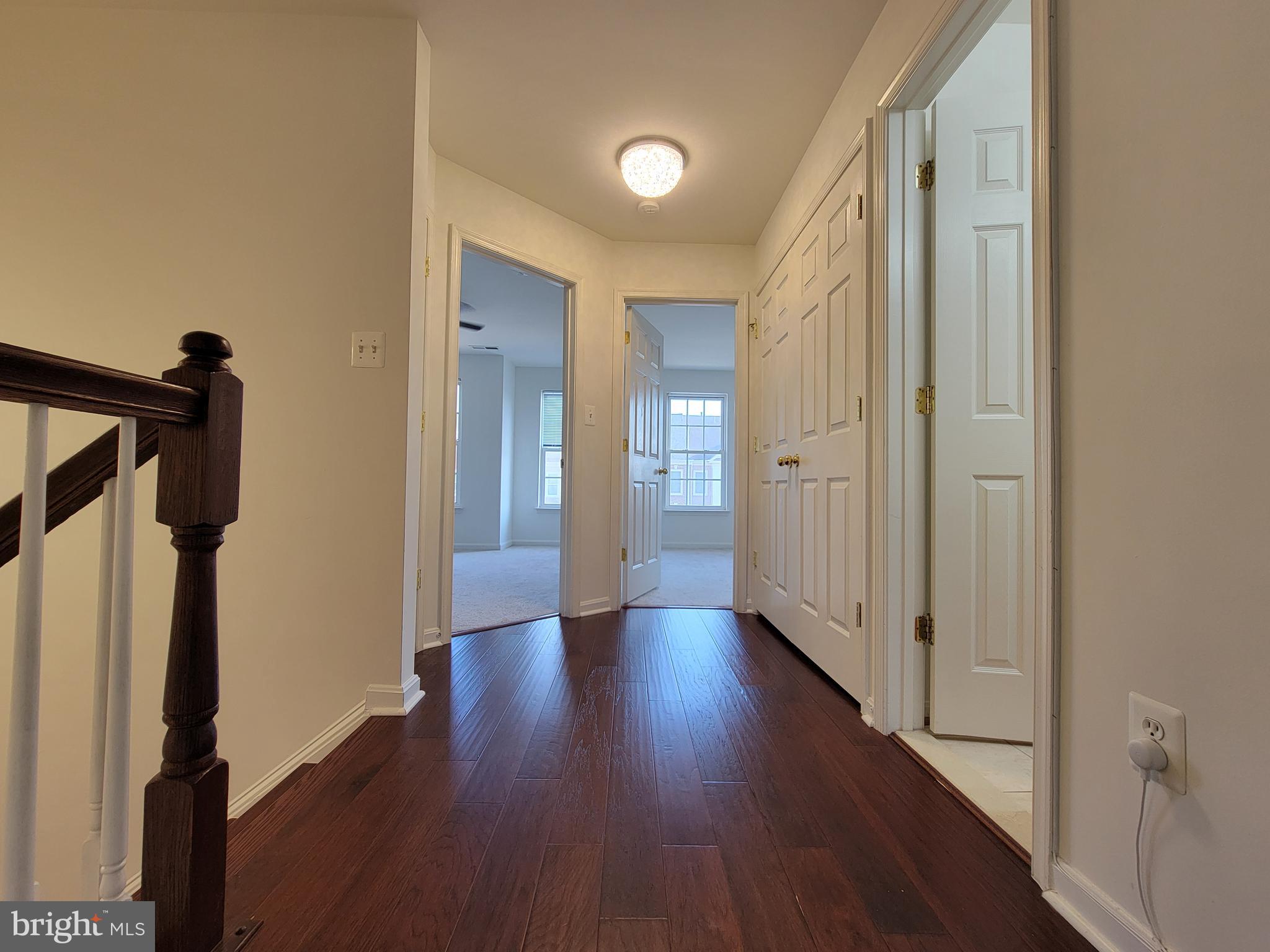 42682 ROLLING ROCK SQ