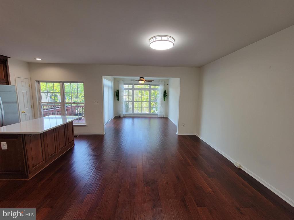 42682 ROLLING ROCK SQ
