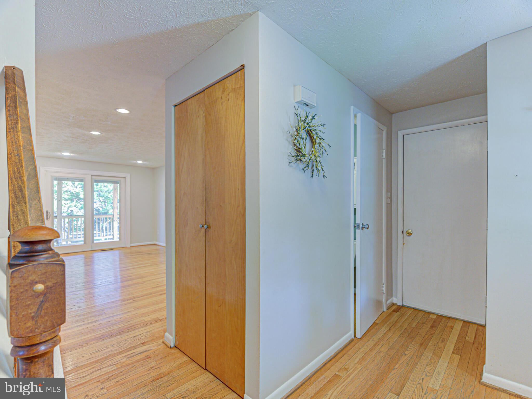 244 Silverleaf Dr