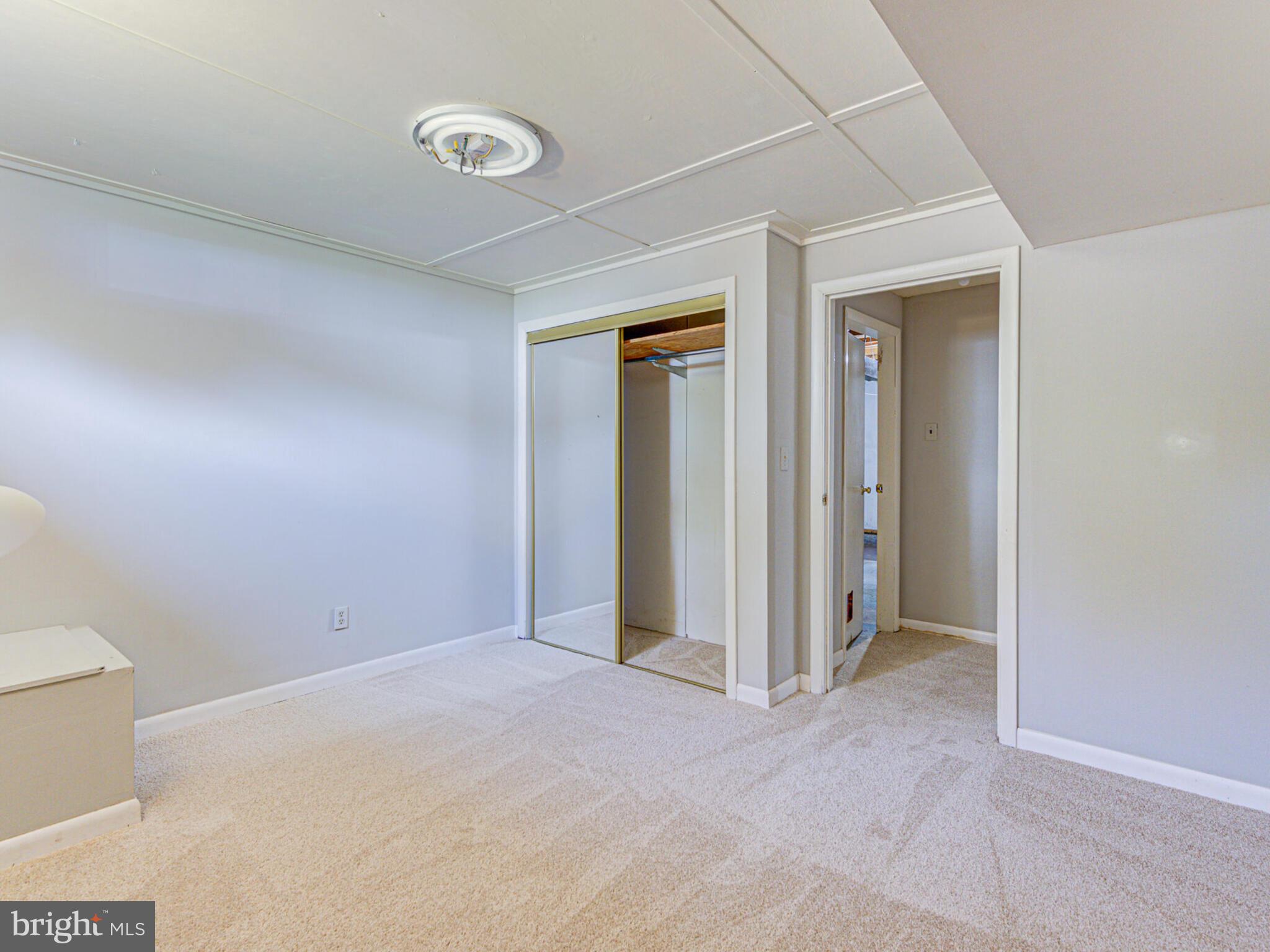 244 Silverleaf Dr