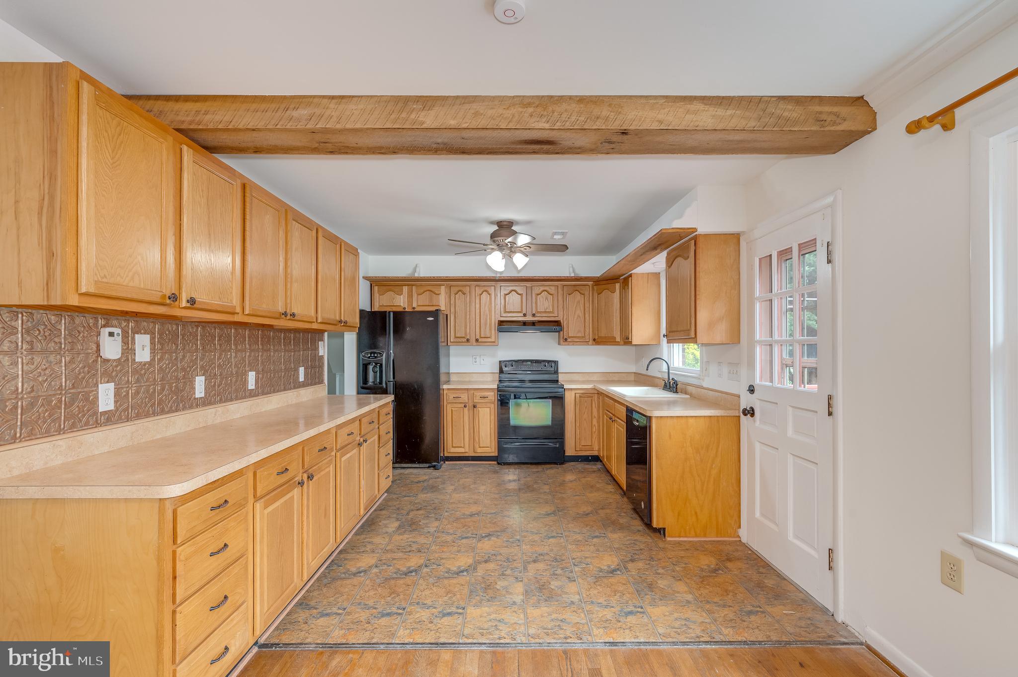 39780 OVERLOOK KNOLLS RD
