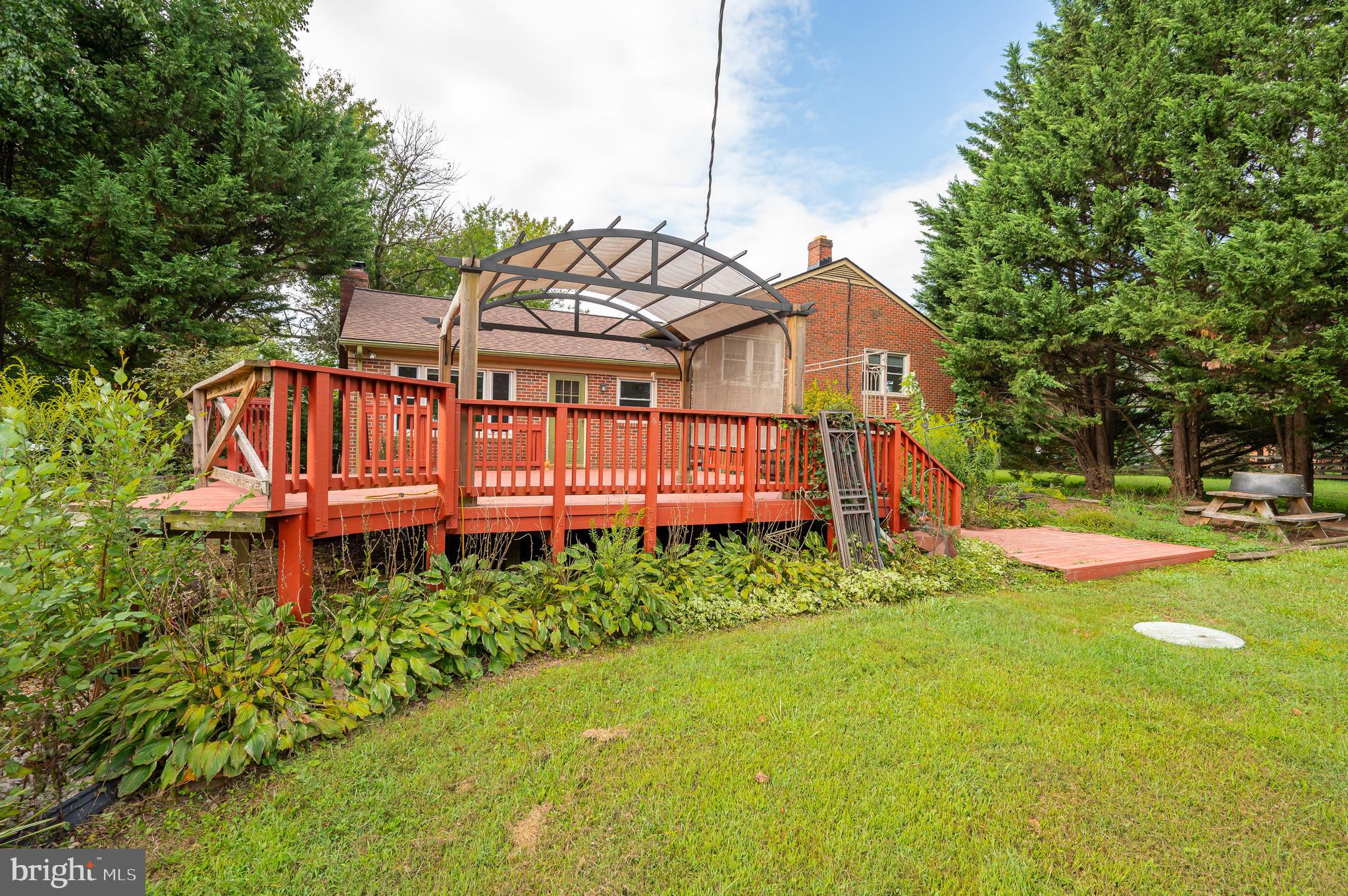 39780 OVERLOOK KNOLLS RD