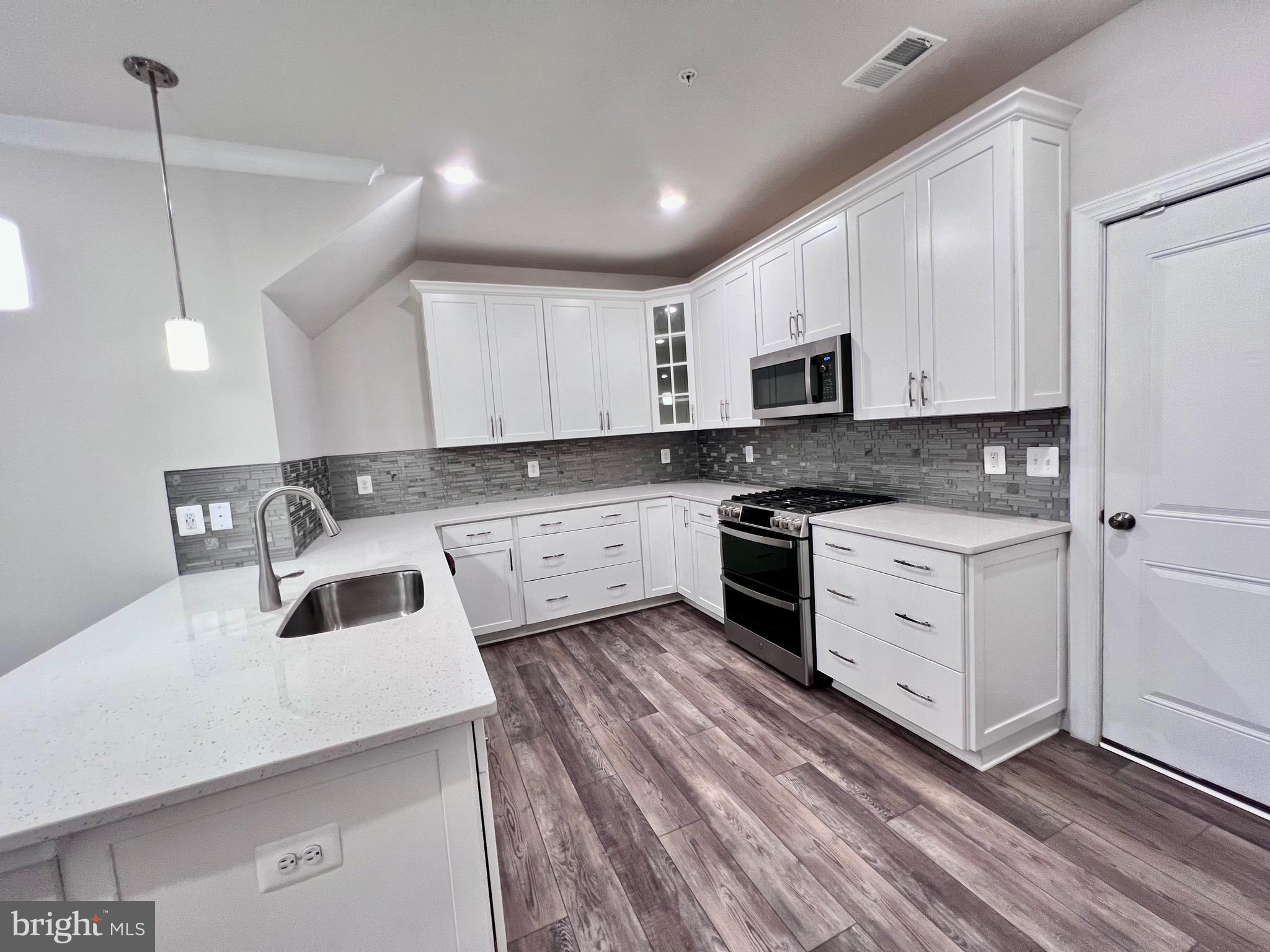 22504 WILSON VIEW TER
