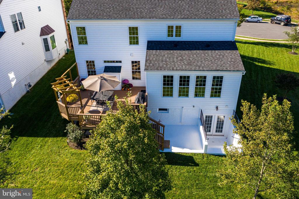44362 Stoneyrun Pl