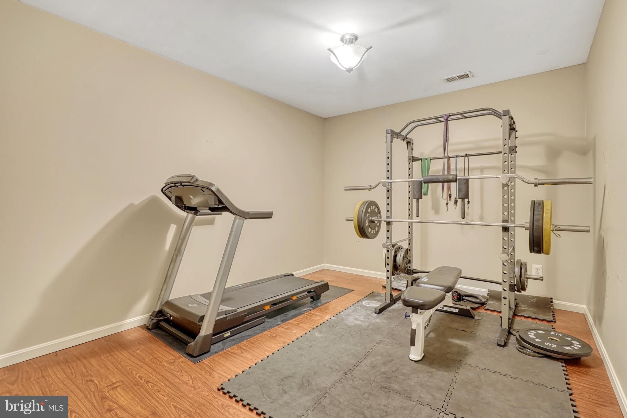 44362 Stoneyrun Pl