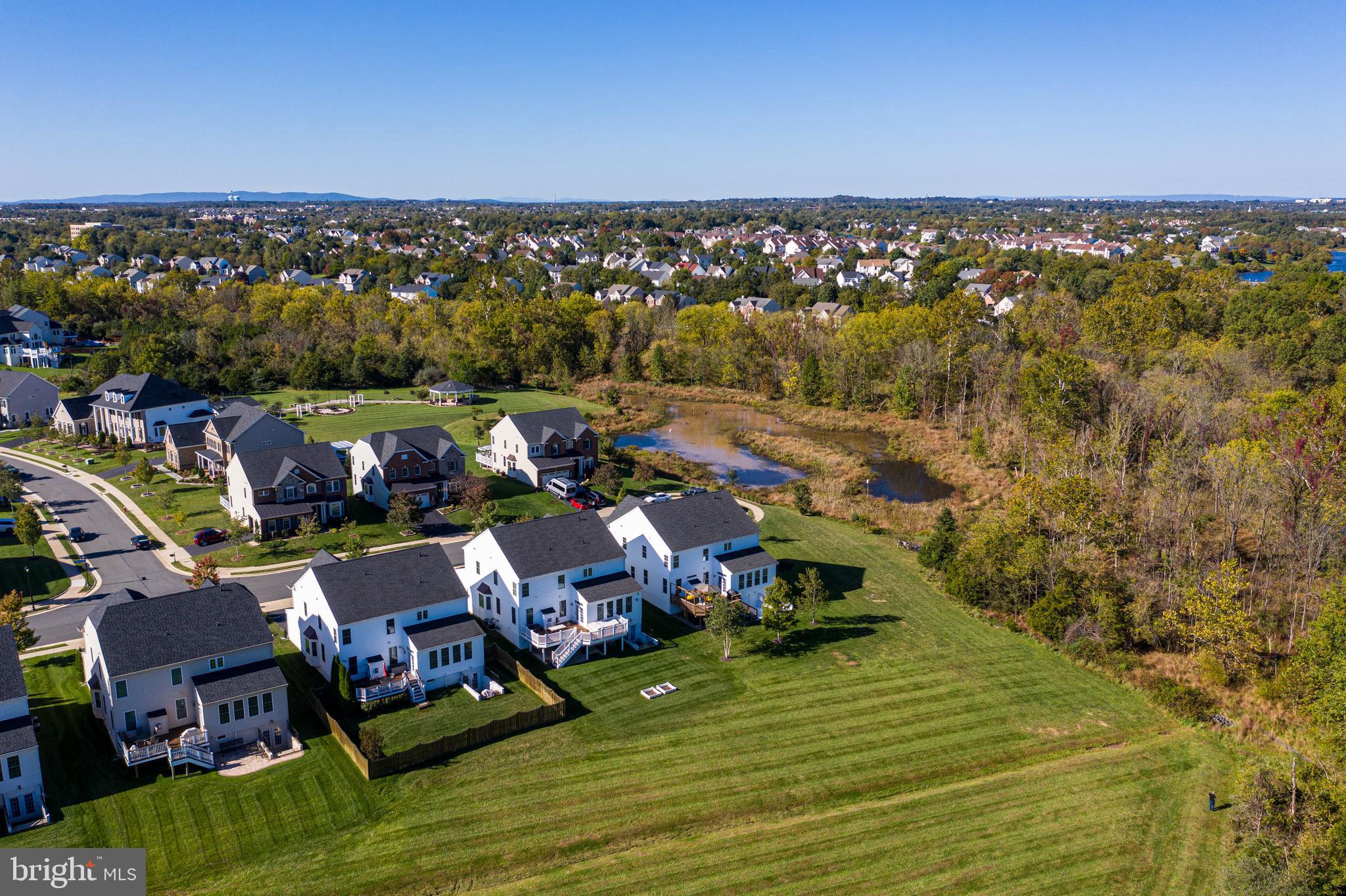 44362 Stoneyrun Pl