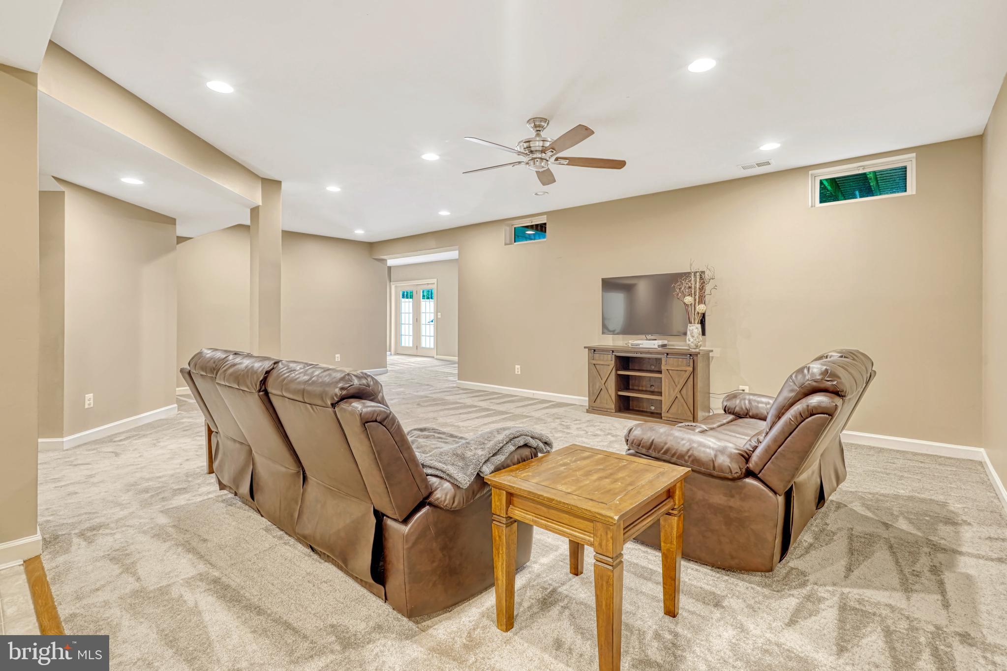 44362 Stoneyrun Pl