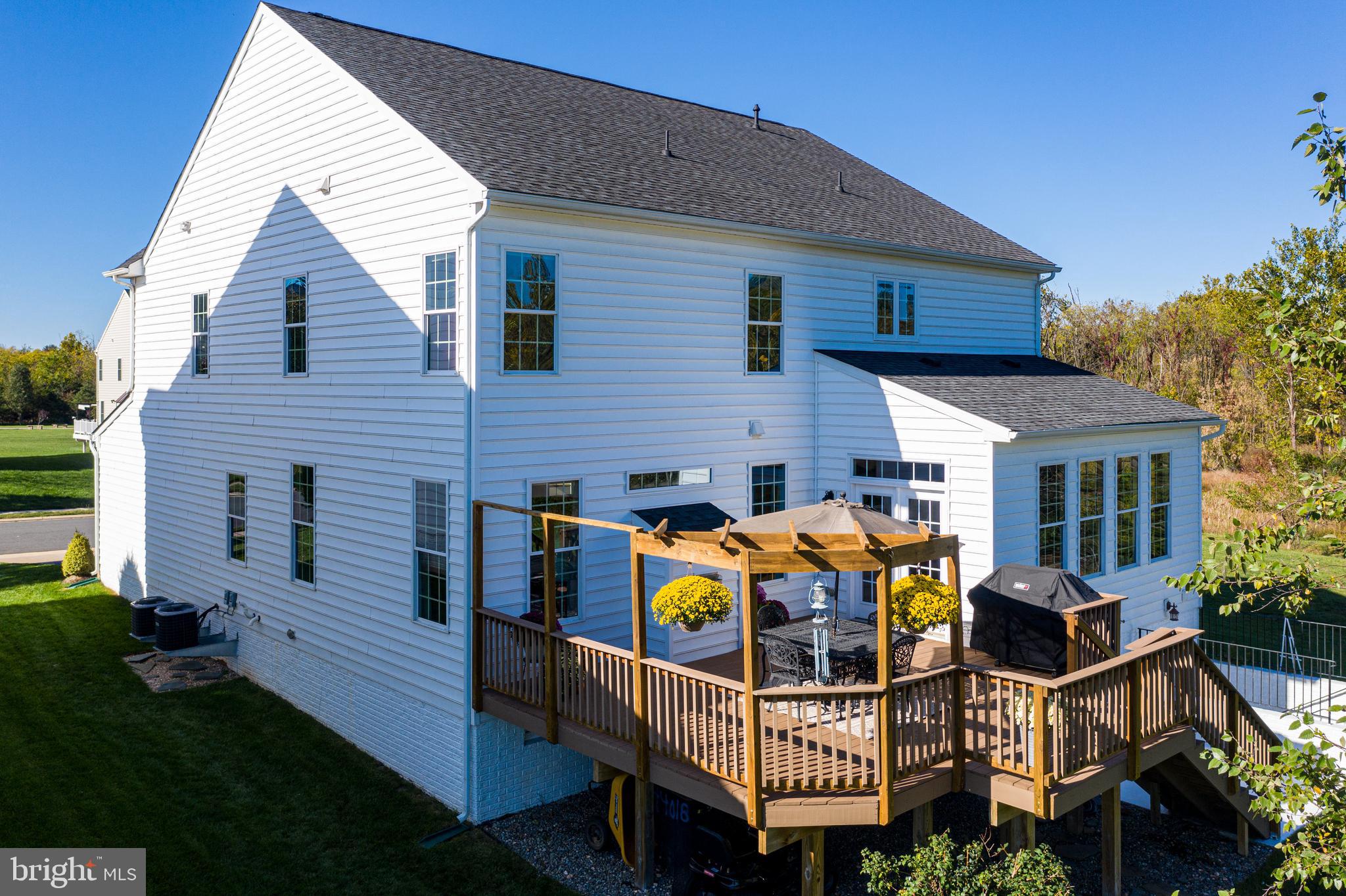 44362 Stoneyrun Pl