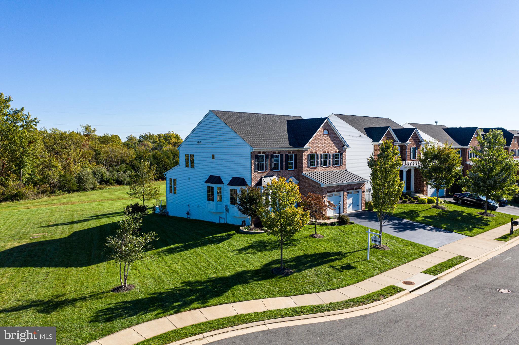 44362 Stoneyrun Pl