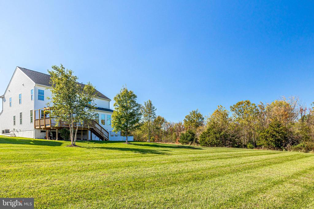 44362 Stoneyrun Pl