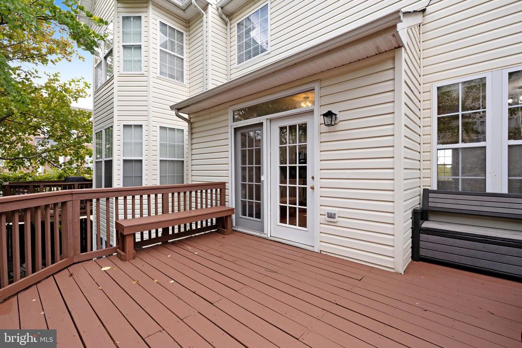 44270 Acushnet Ter