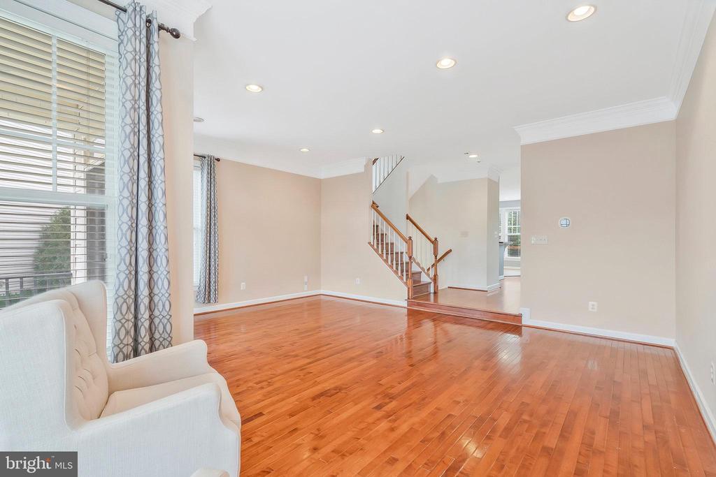 18194 Mill House Sq