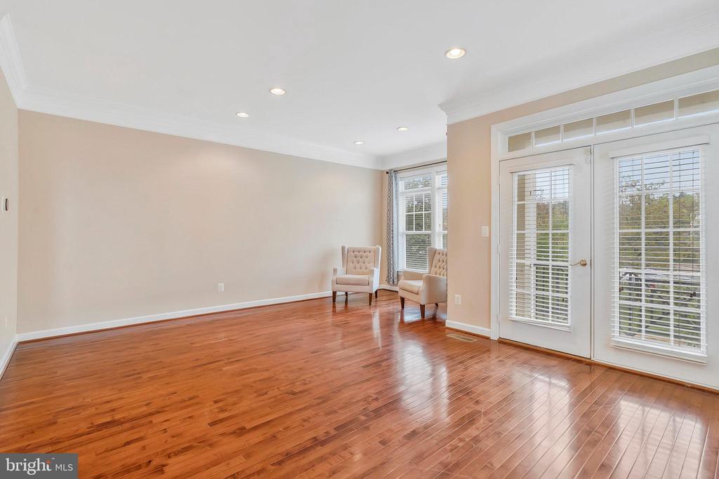18194 Mill House Sq