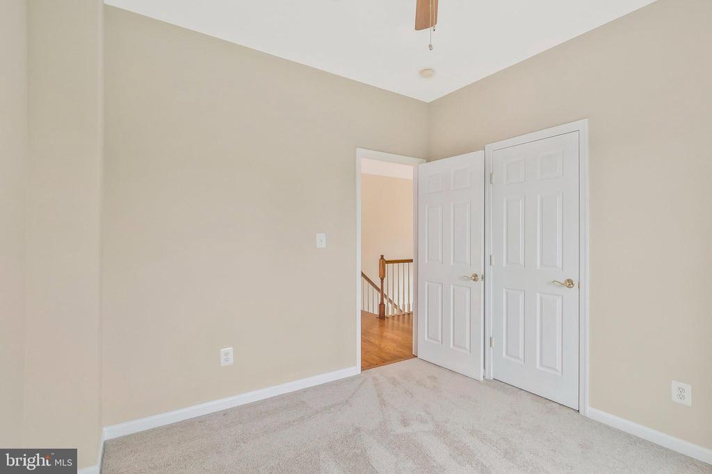 18194 Mill House Sq