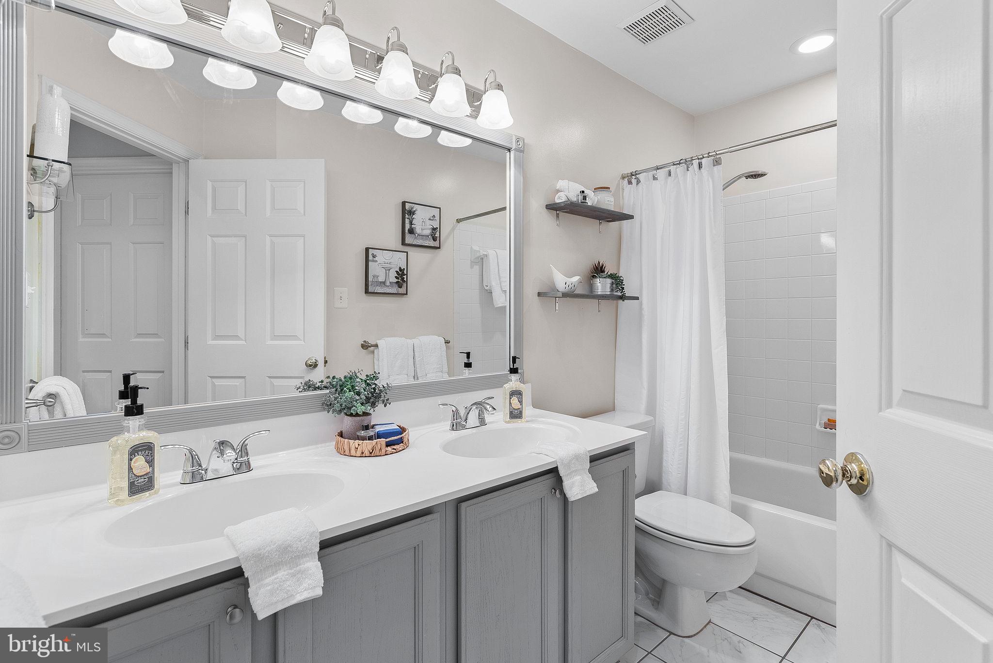 20355 Briarcliff Ter