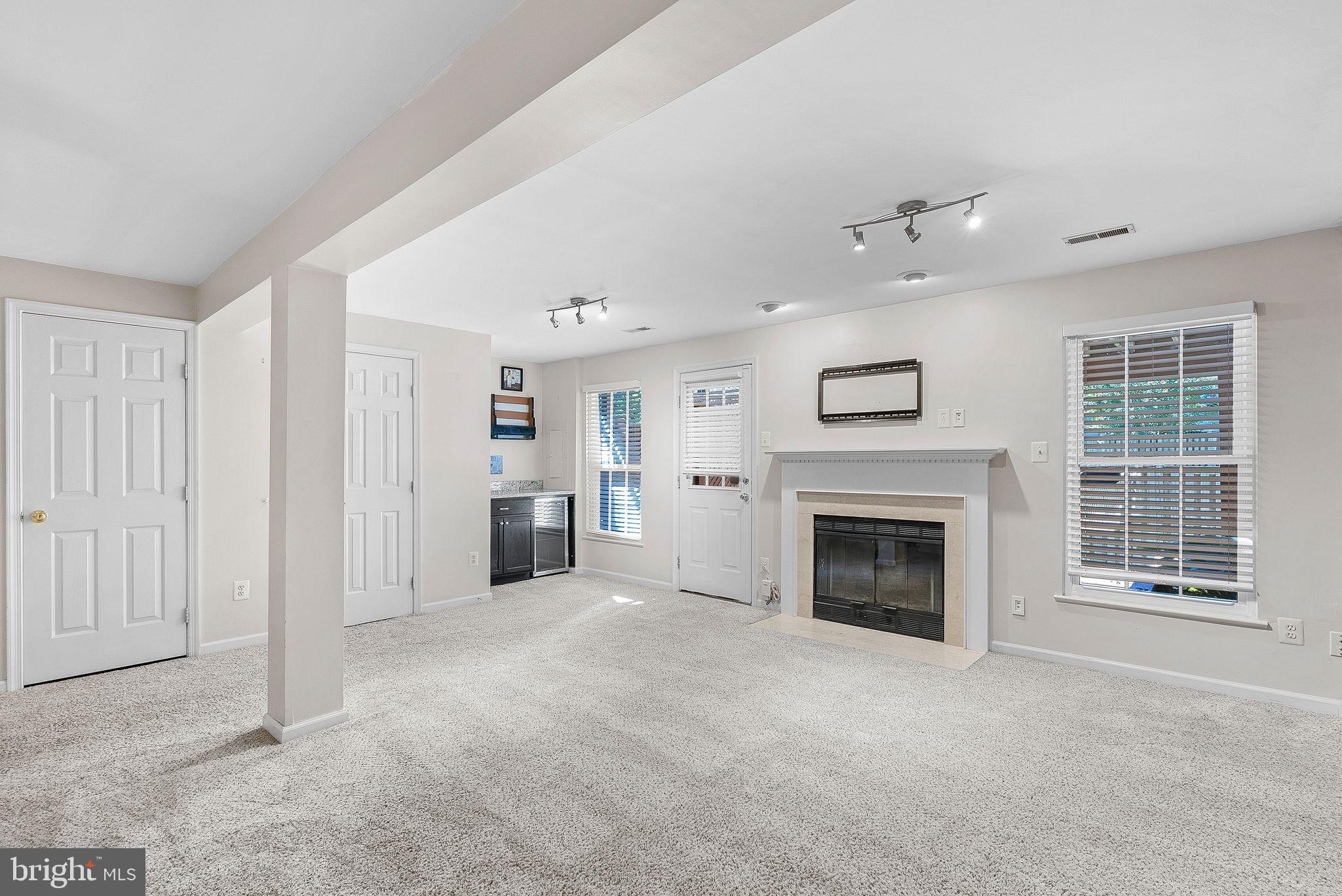 20355 Briarcliff Ter