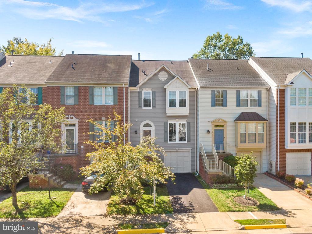 20355 Briarcliff Ter