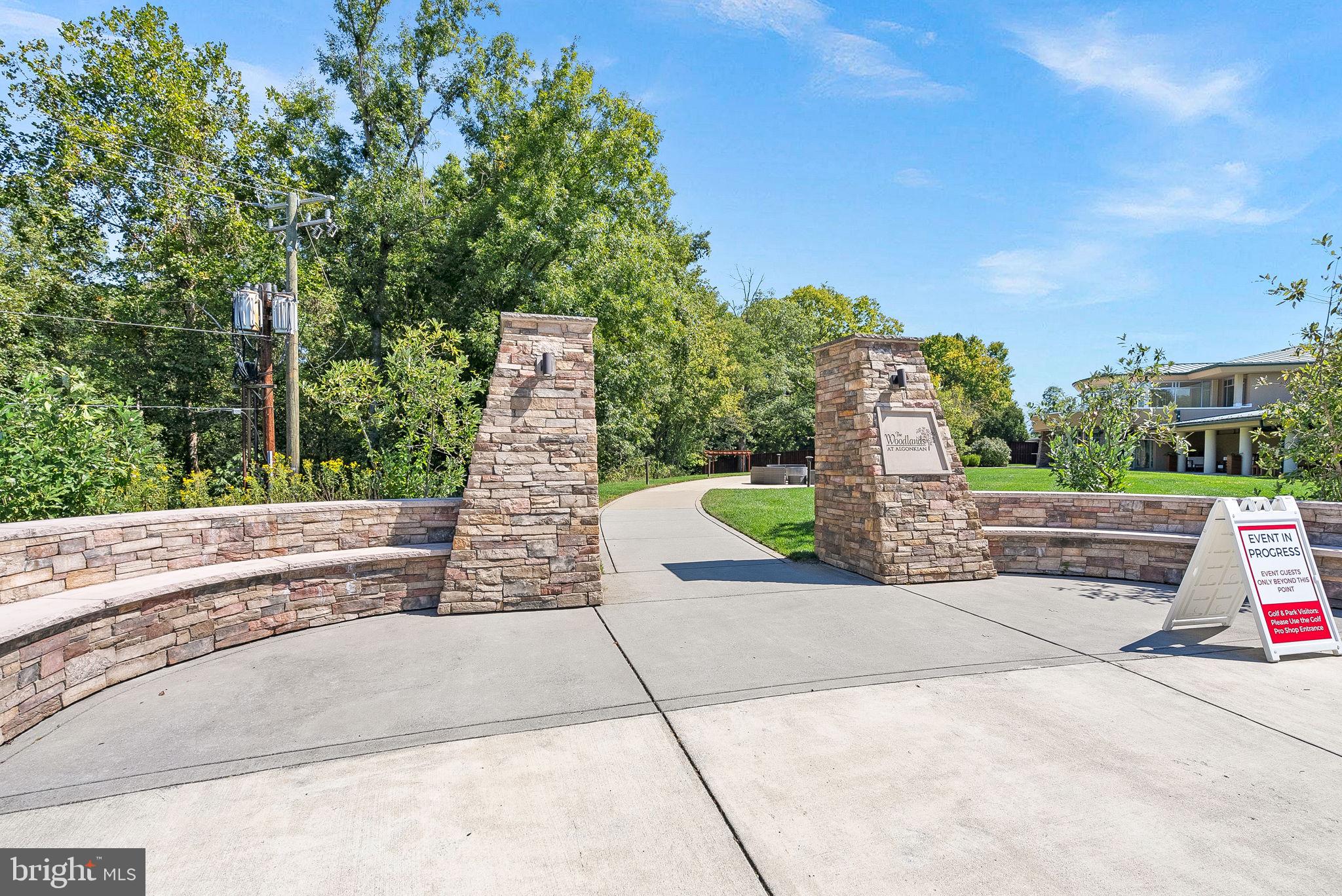 20355 Briarcliff Ter