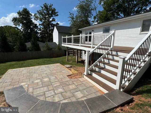 45566 Lakeside Dr