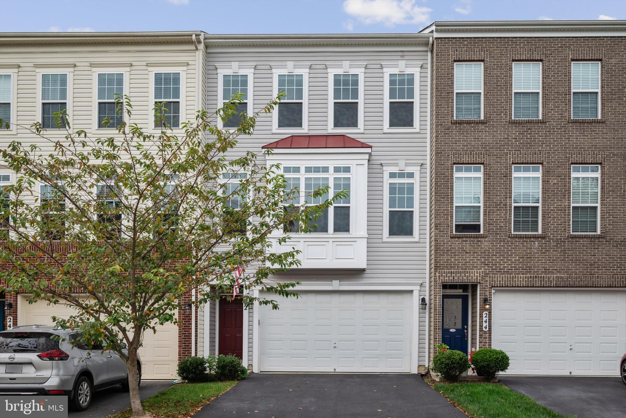 242 UPPER BROOK TER