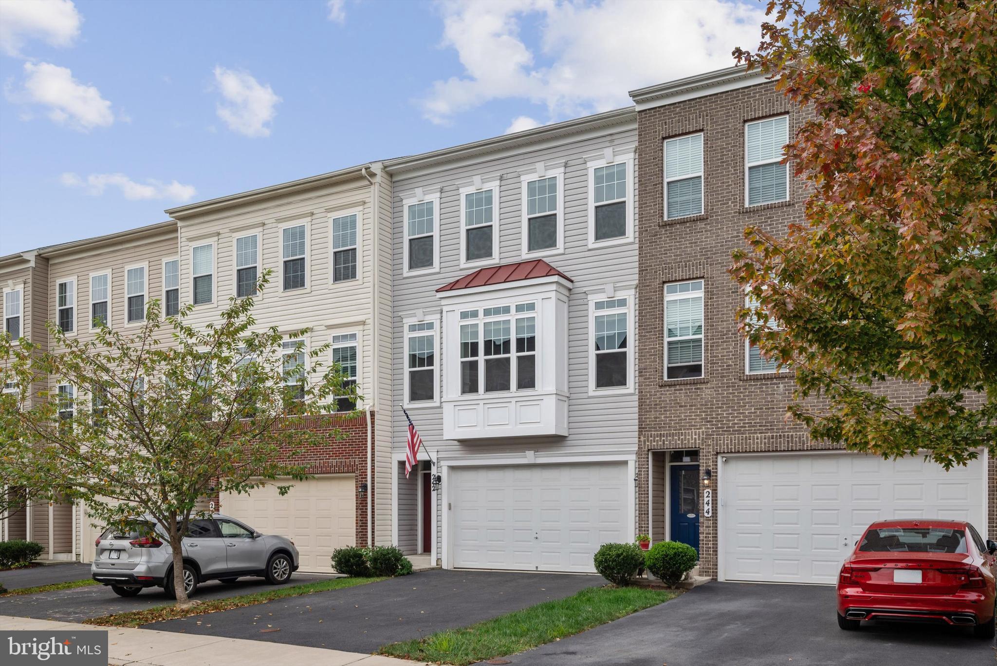 242 UPPER BROOK TER