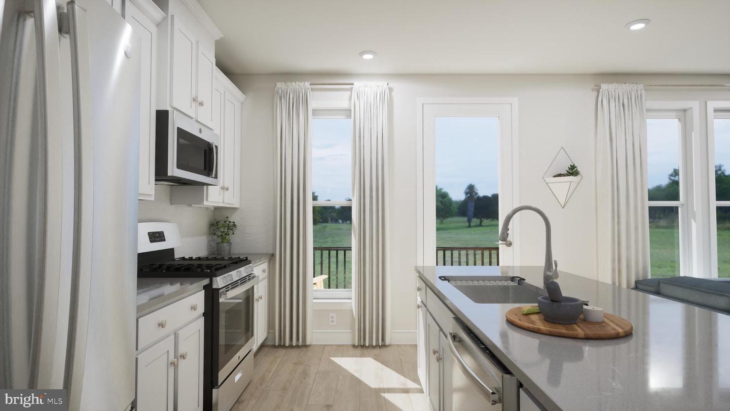 42611 Streamlet Sq