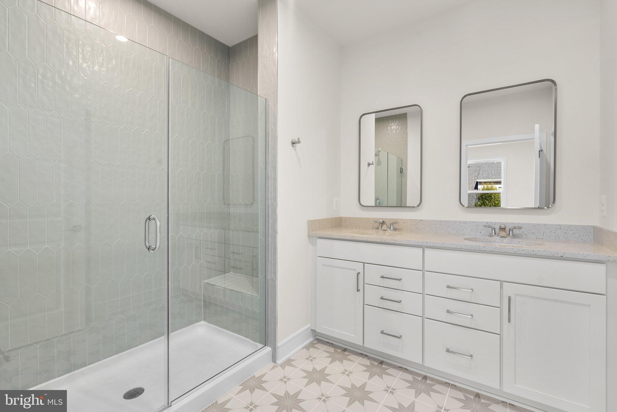 23679 Bolton Crescent #12-204