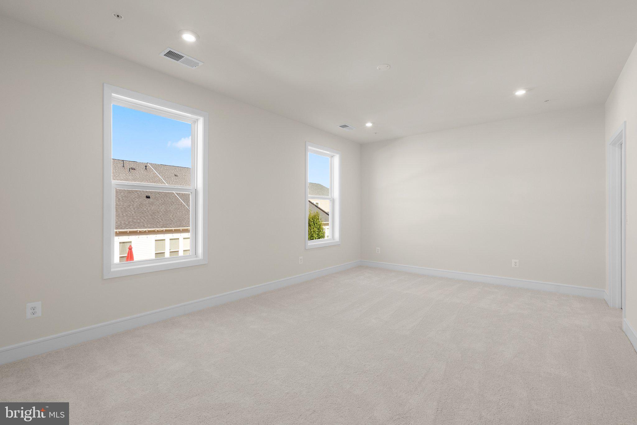 23679 Bolton Crescent #12-204