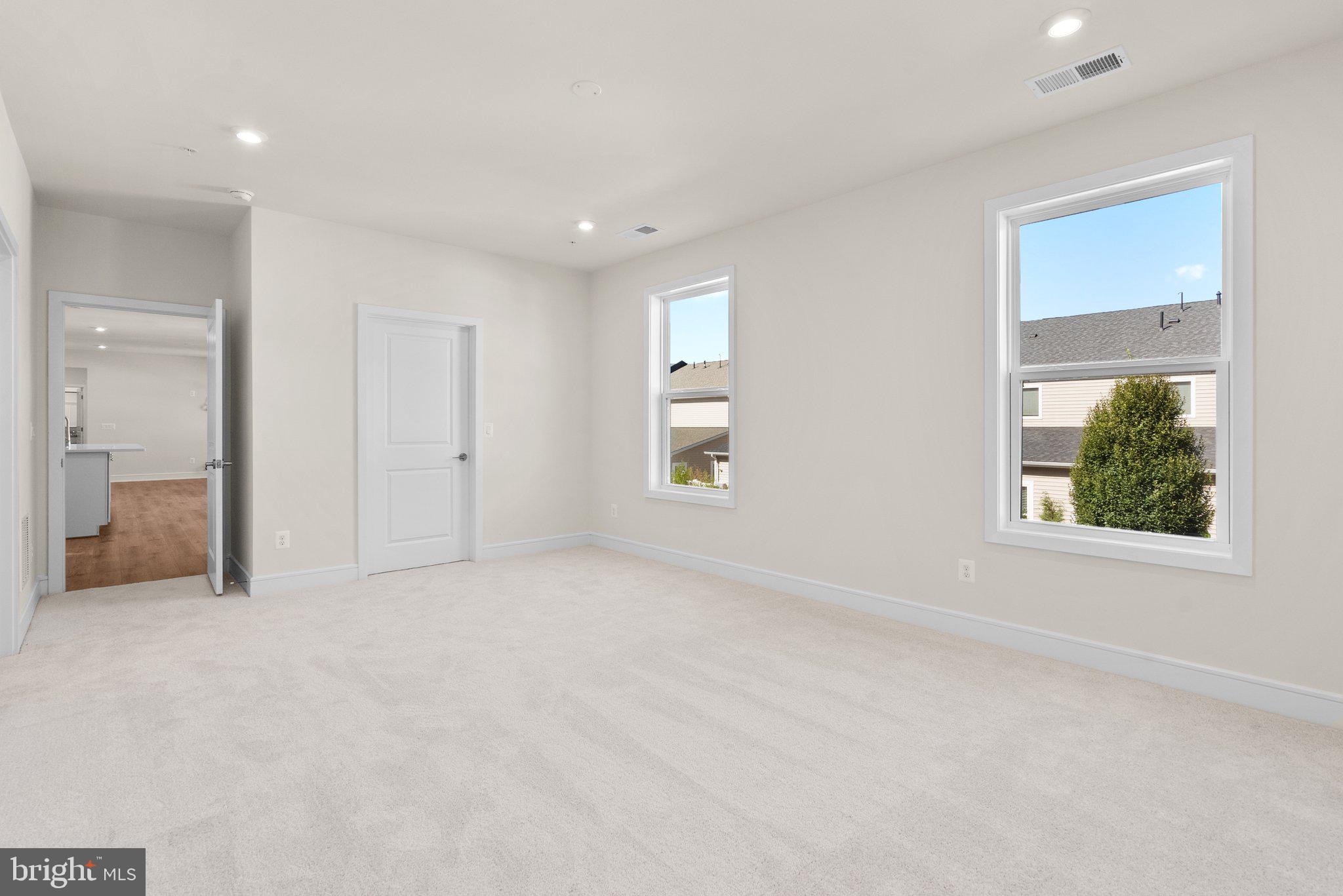 23679 Bolton Crescent #12-204