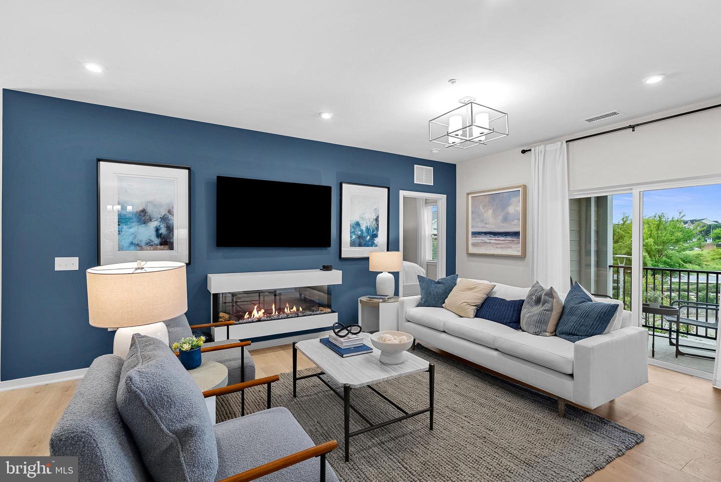 700 Mount Airy Ter NE #302