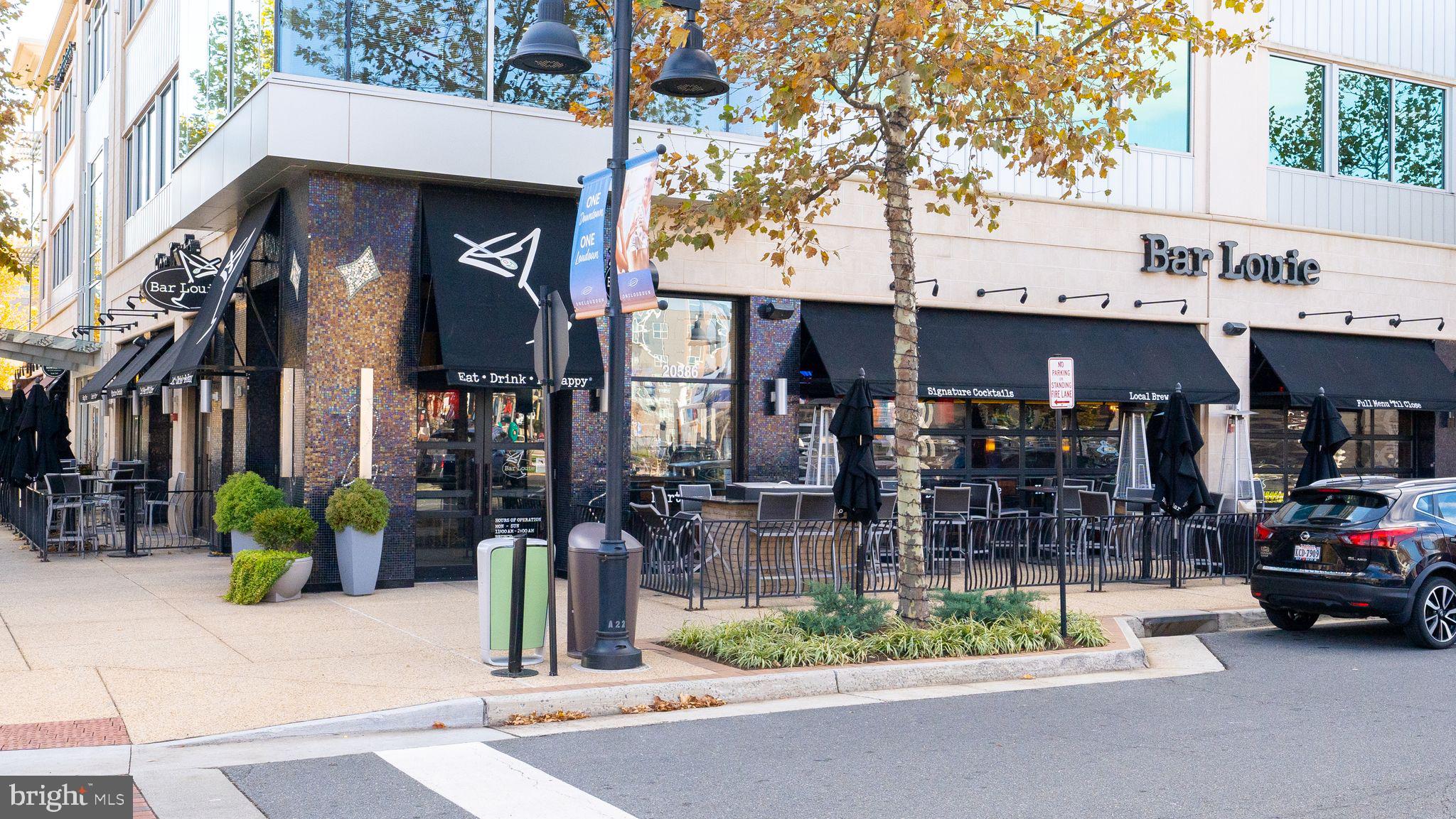 20303 Beechwood Ter #101