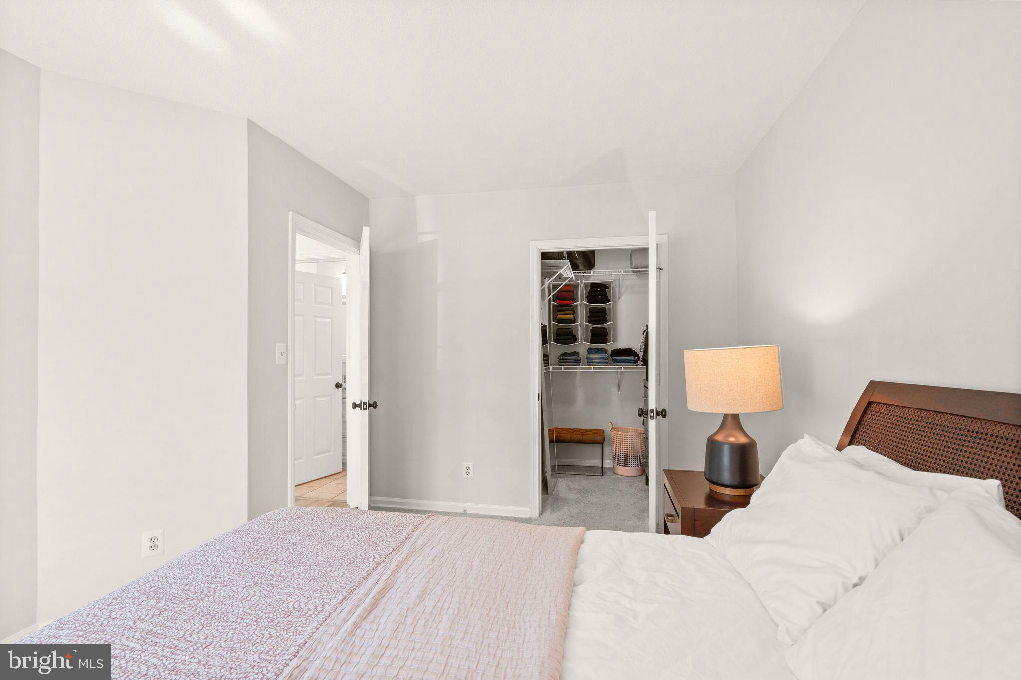 20303 Beechwood Ter #101