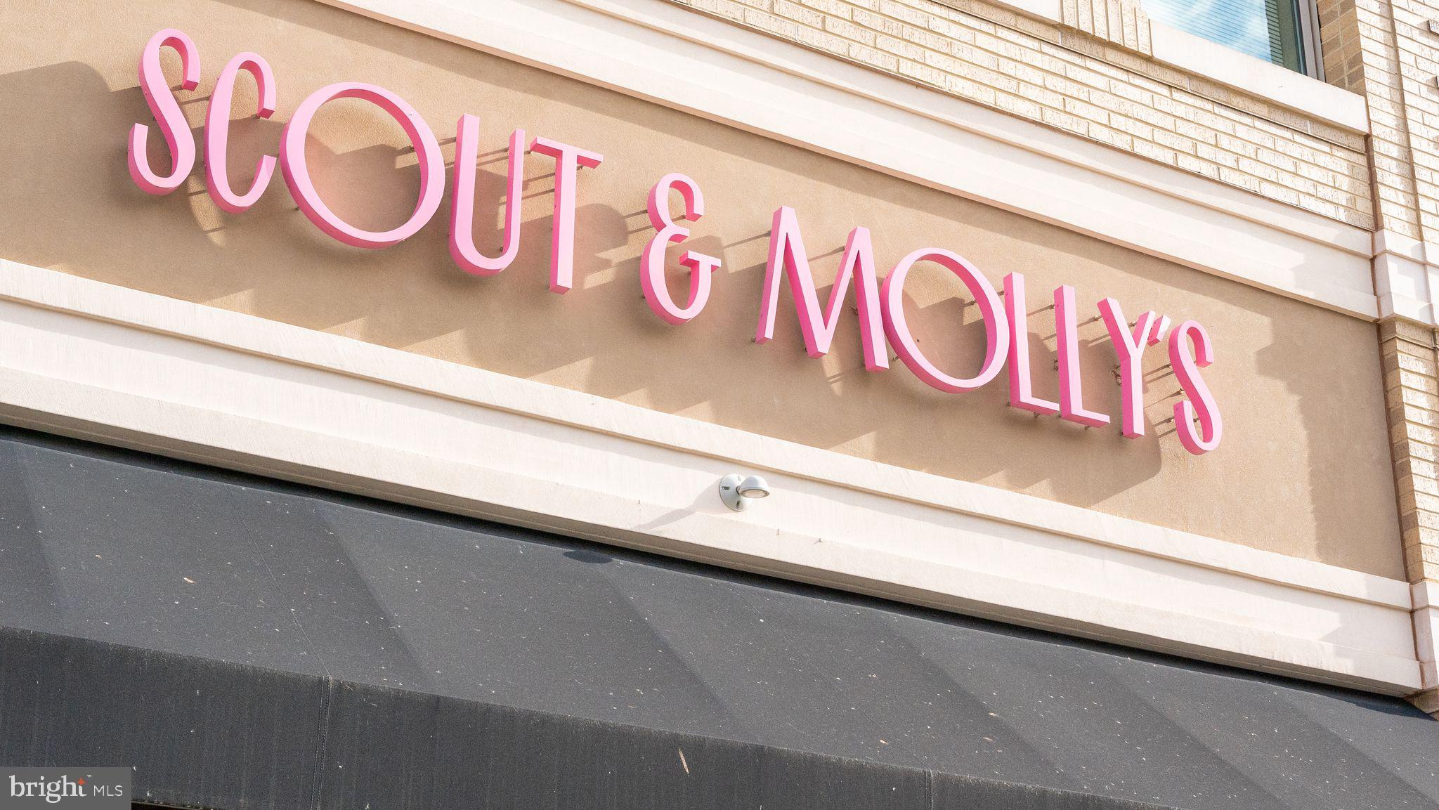 20303 Beechwood Ter #101