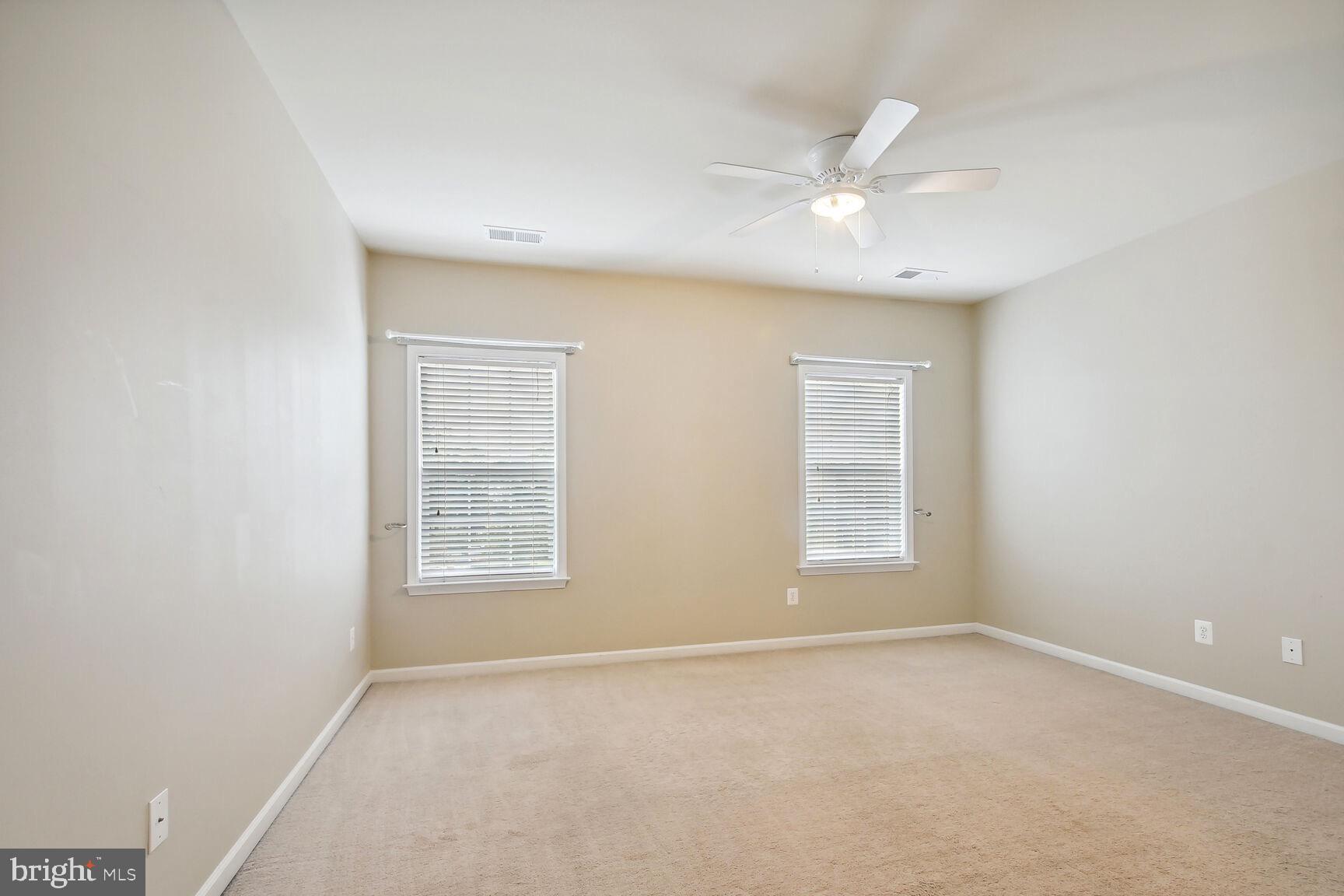 41956 Riding Mill Pl