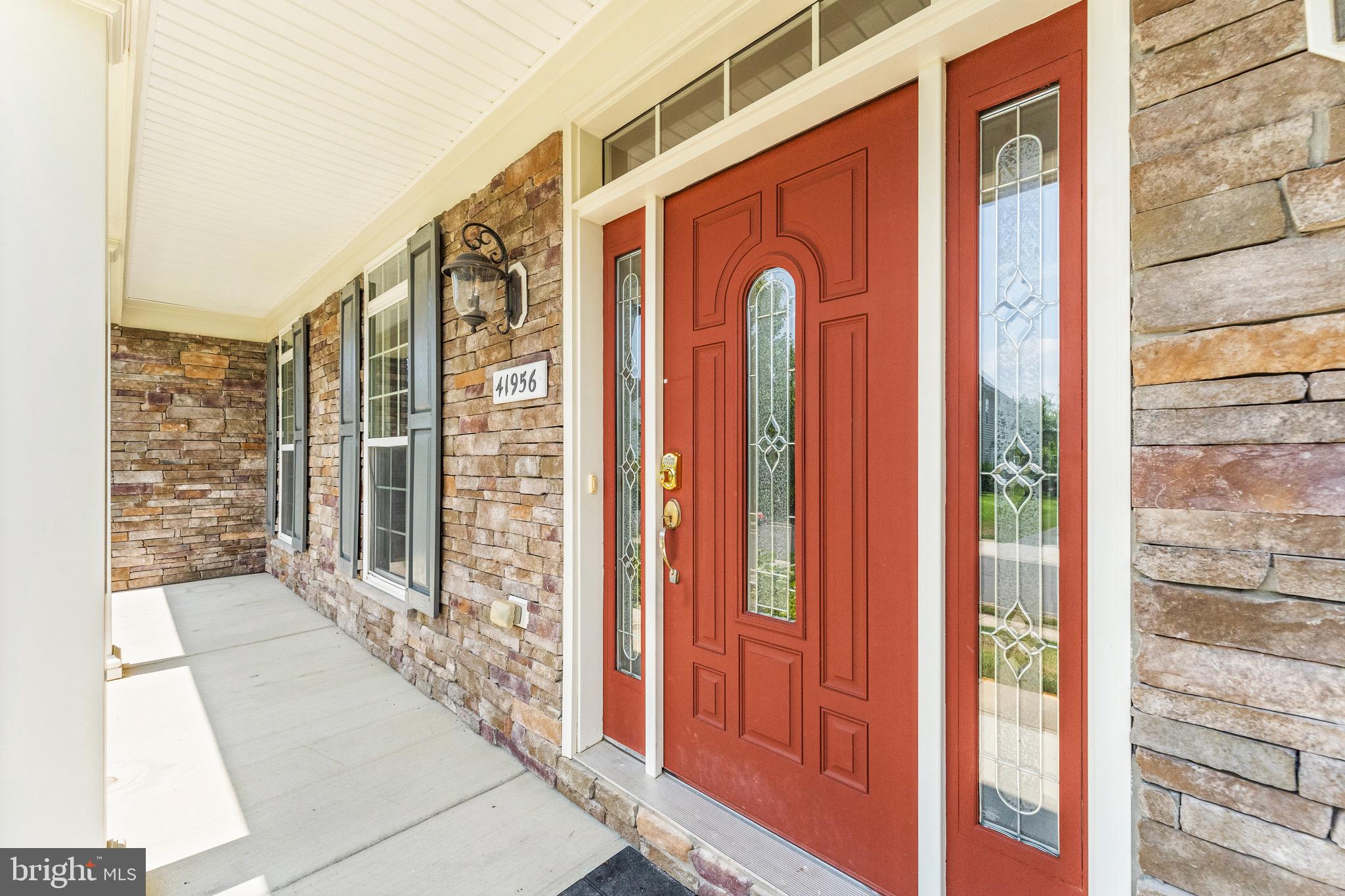41956 Riding Mill Pl