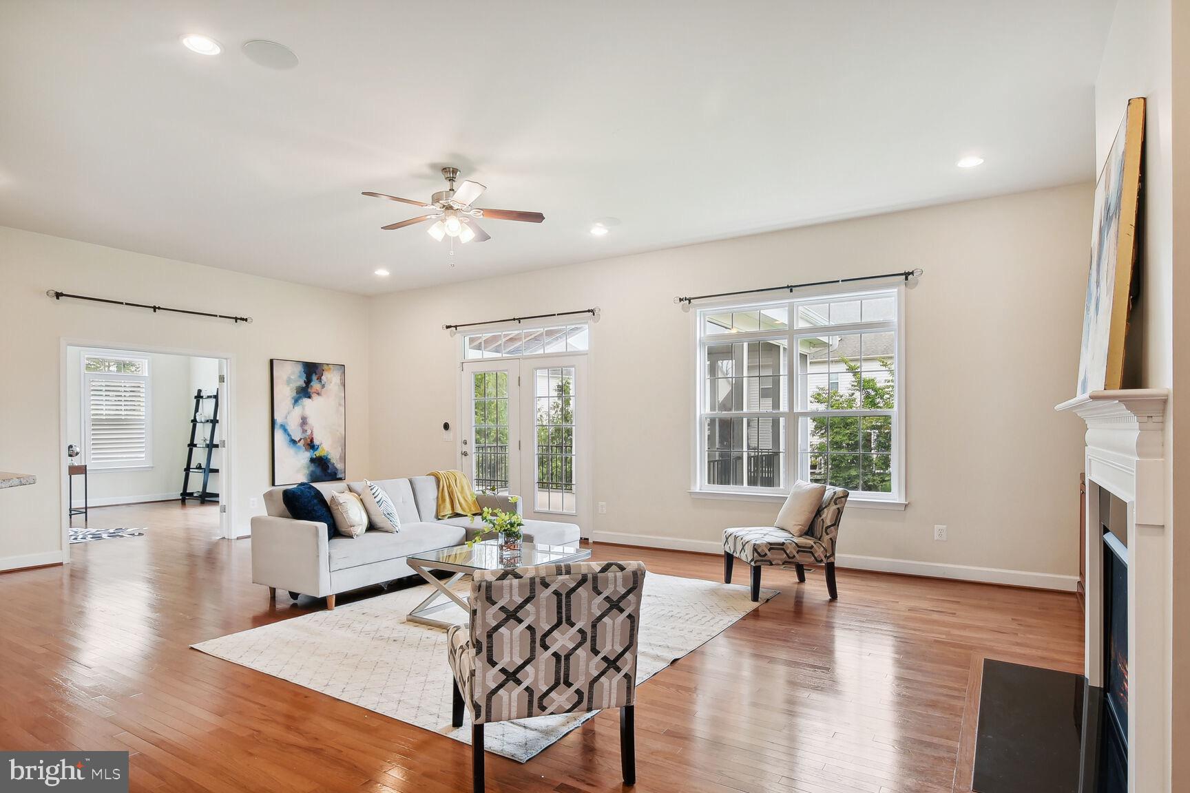 41956 Riding Mill Pl