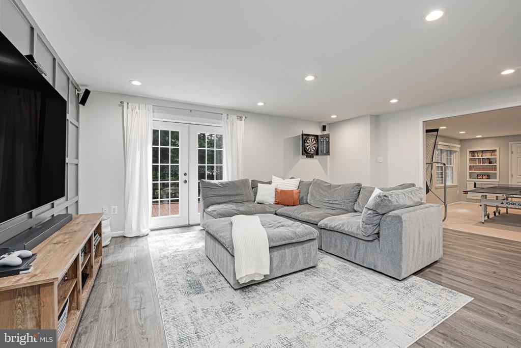 20761 Eastlake Ct