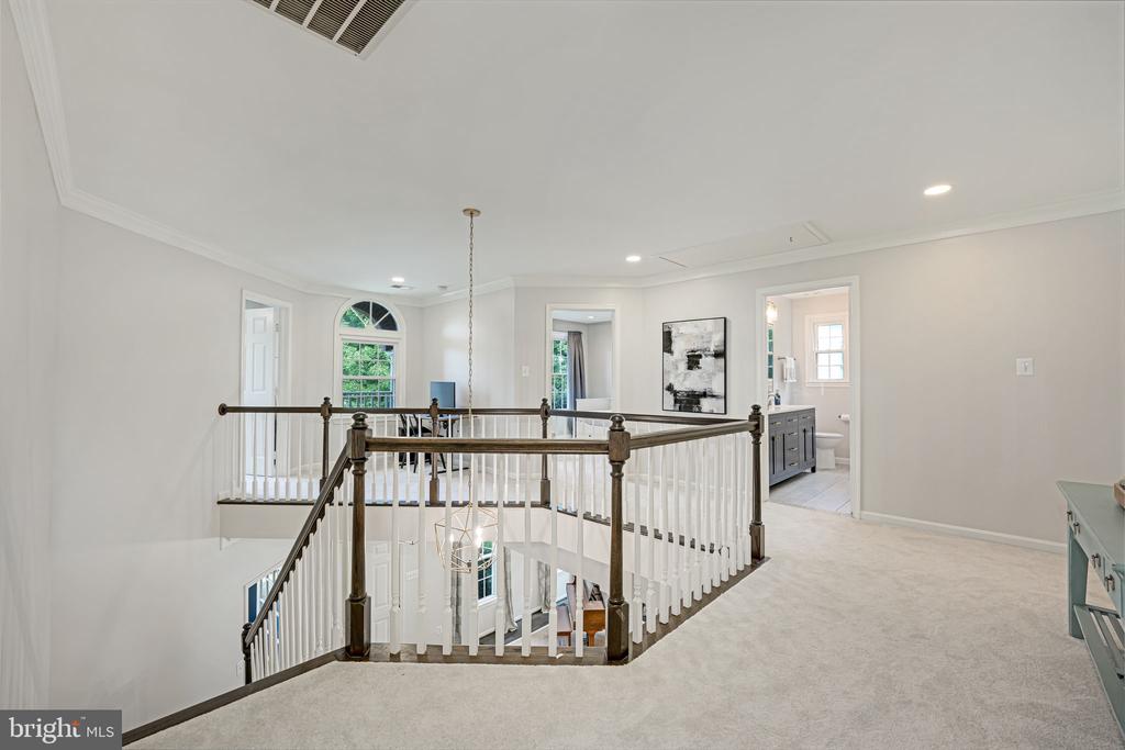 20761 Eastlake Ct