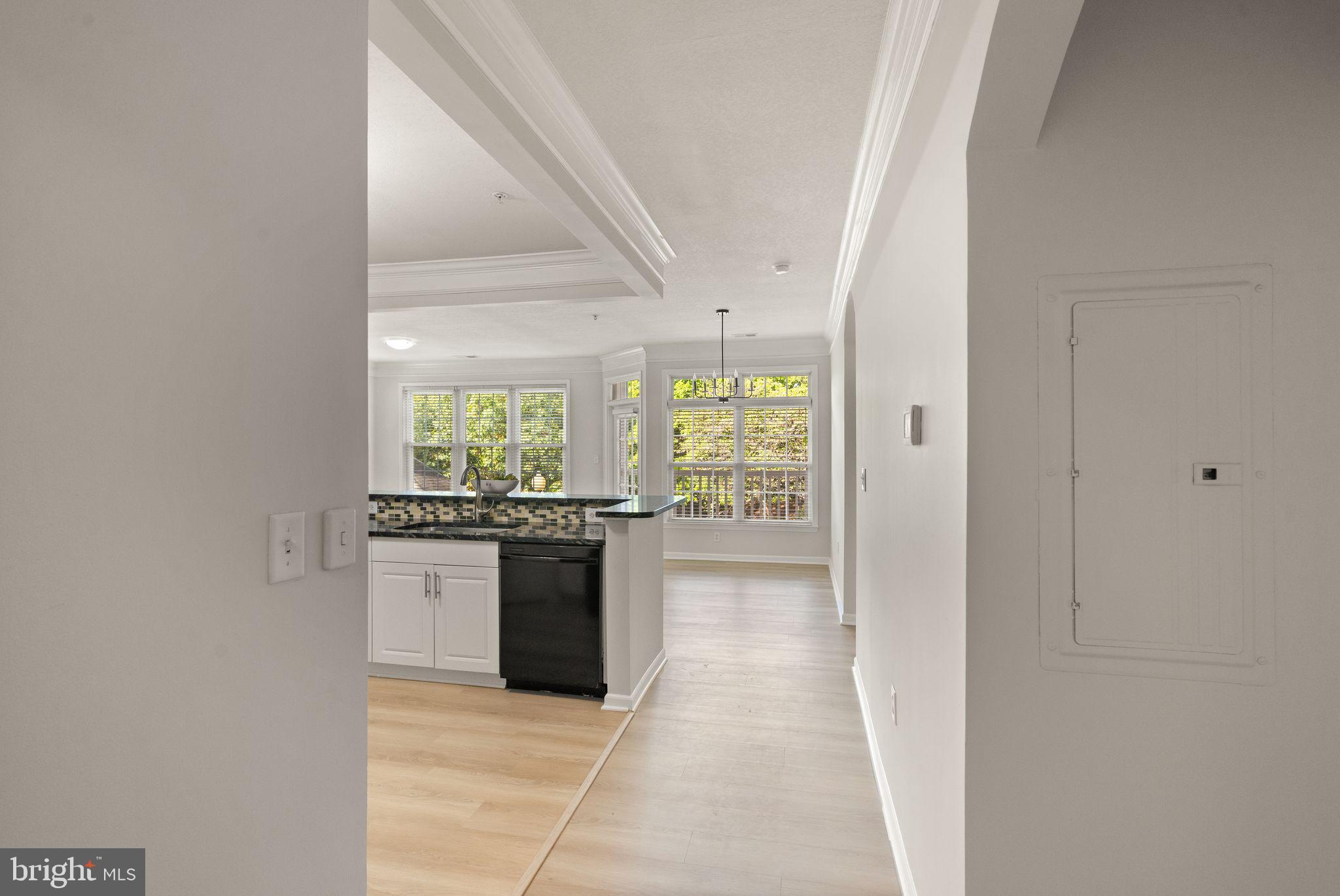 506 Sunset View Ter SE #208