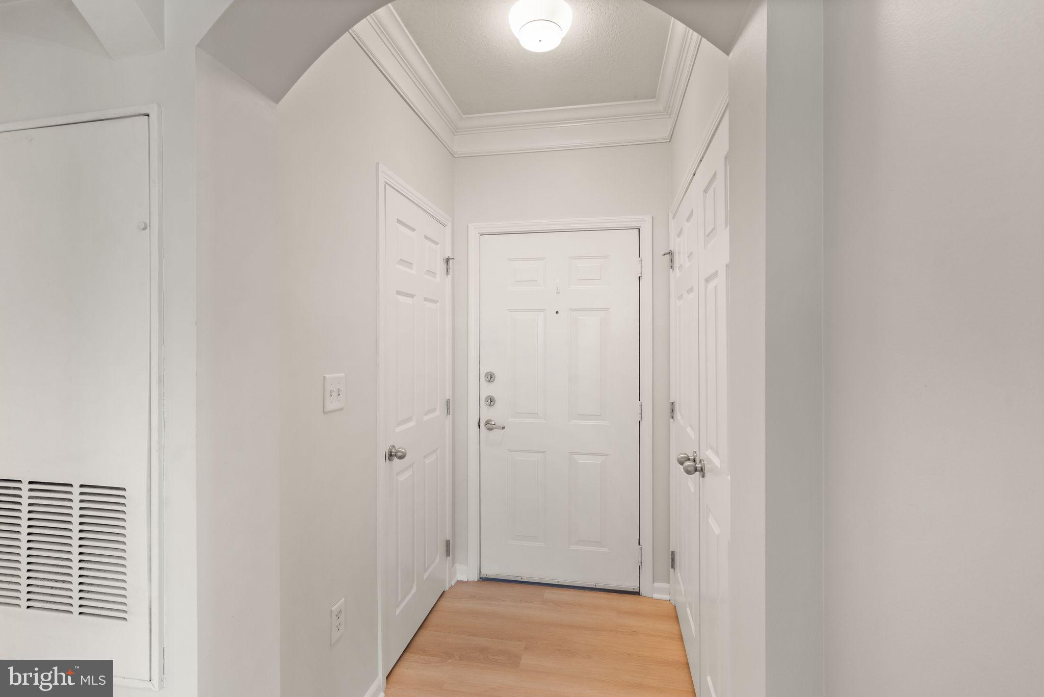506 Sunset View Ter SE #208