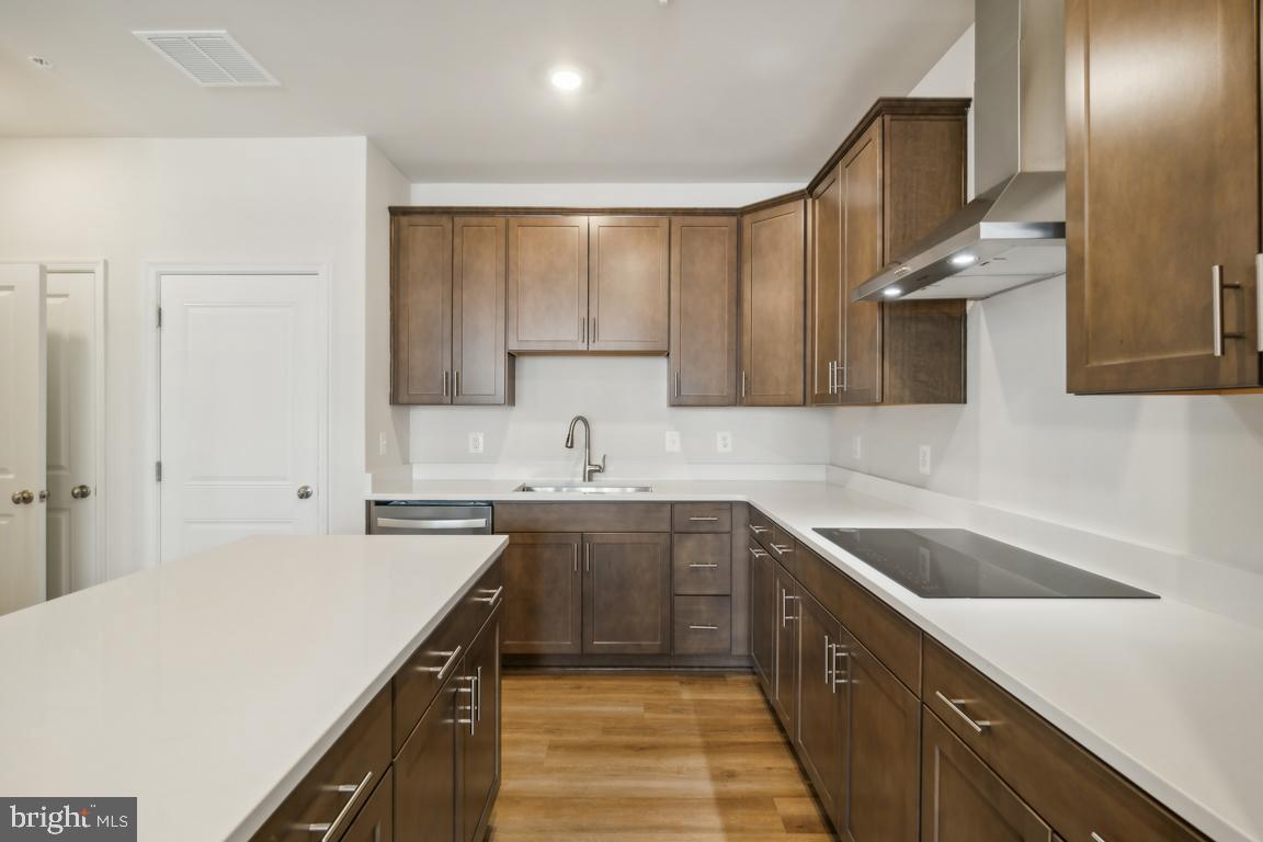 773 Mount Airy Ter NE