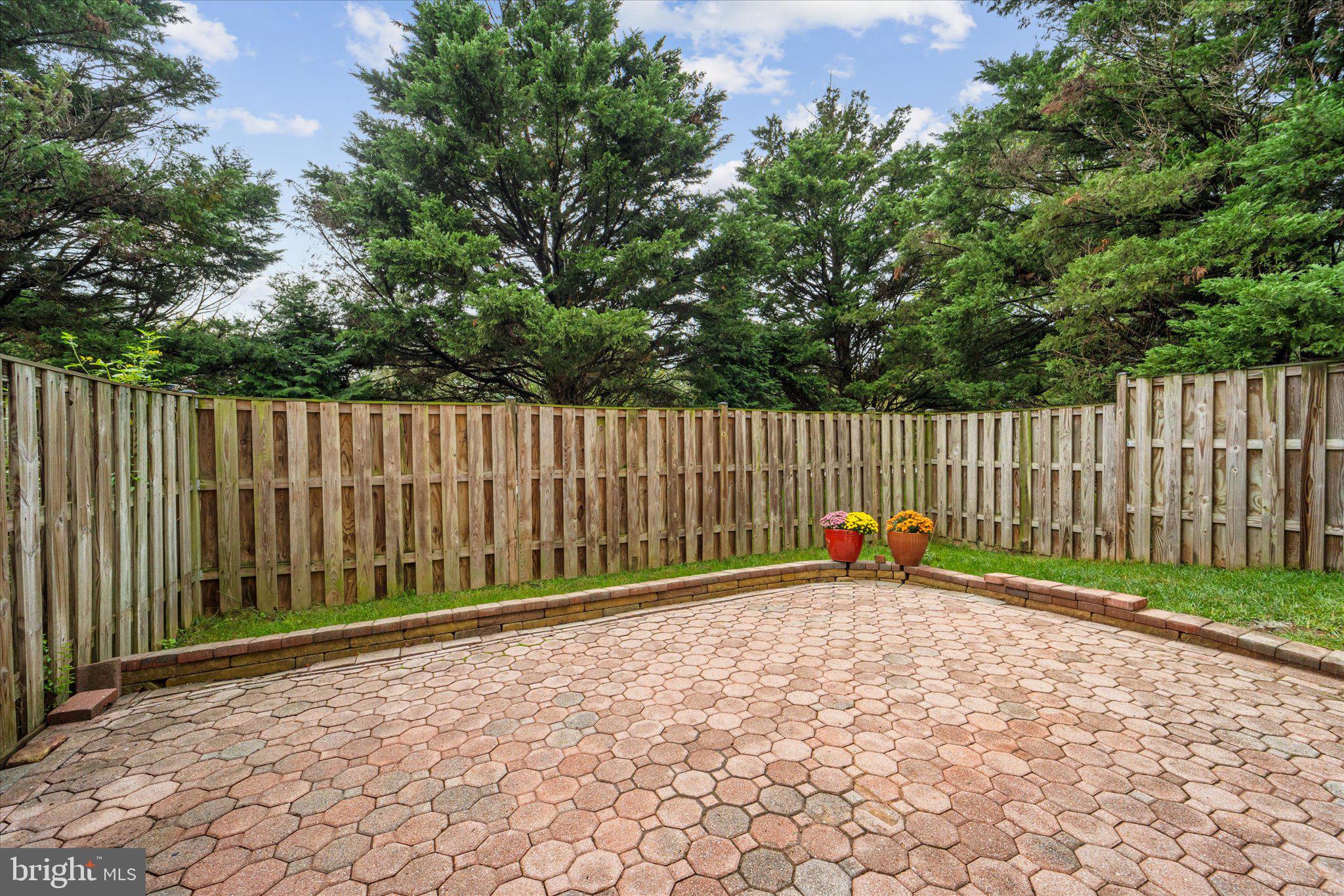 764 NE Balls Bluff Rd NE