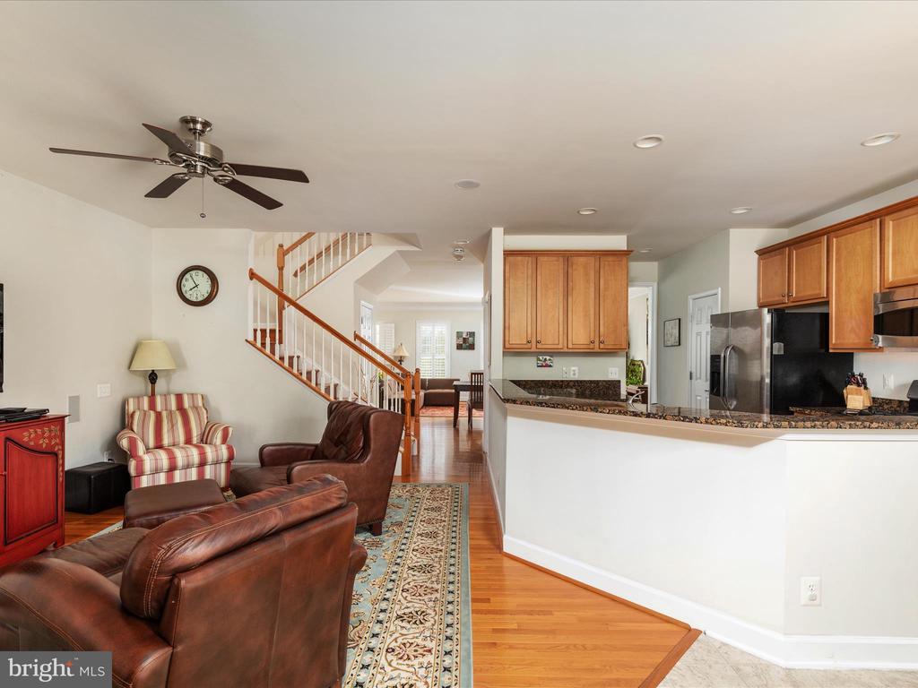 42858 Bittner Sq