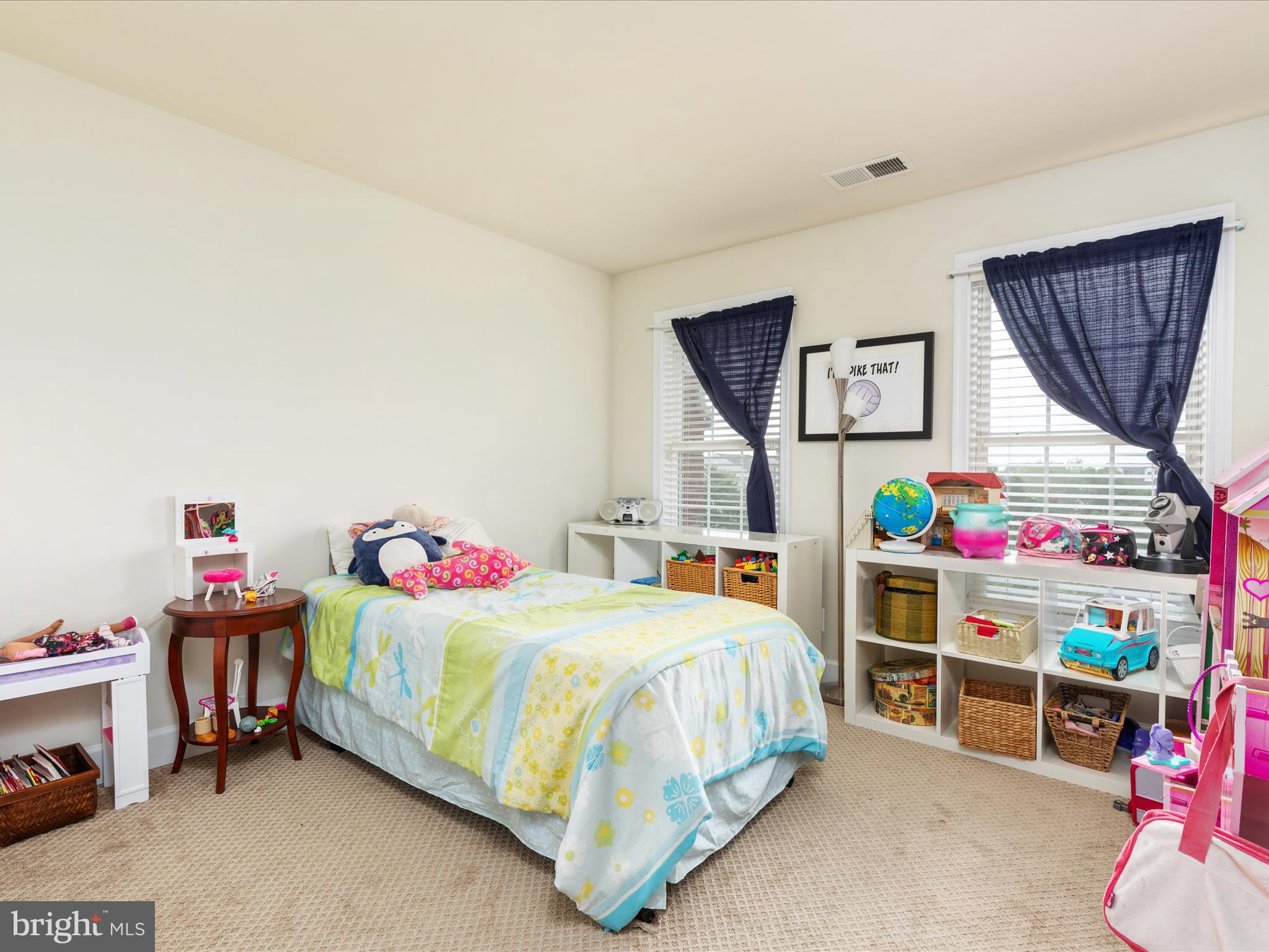 42858 Bittner Sq