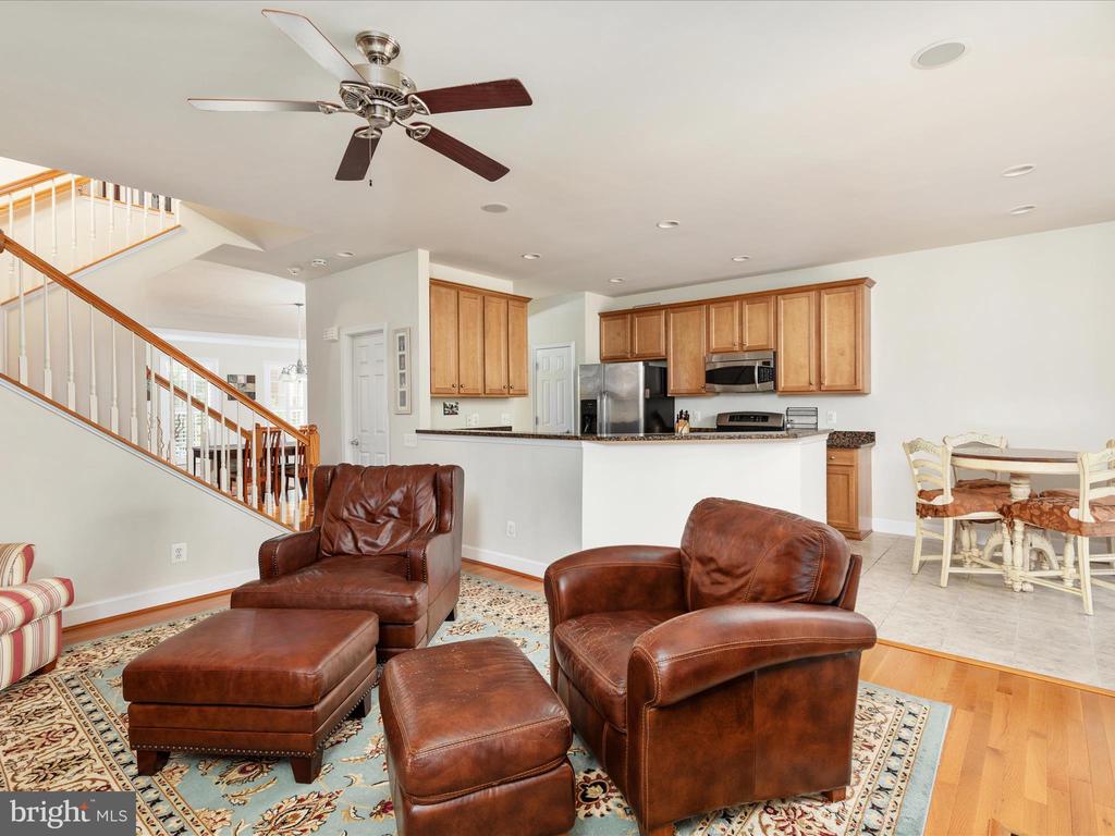 42858 Bittner Sq