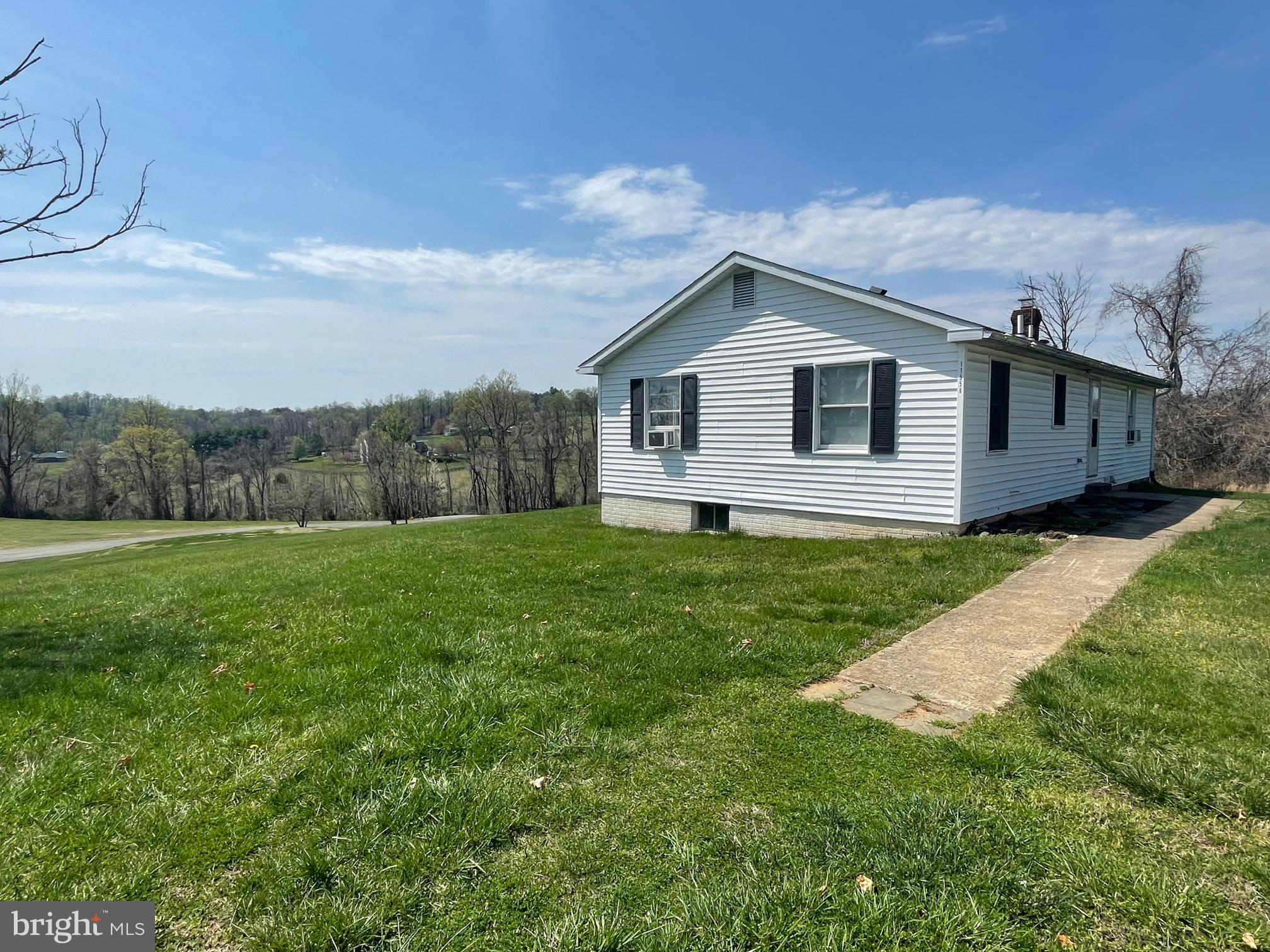 17558 DRY MILL RD