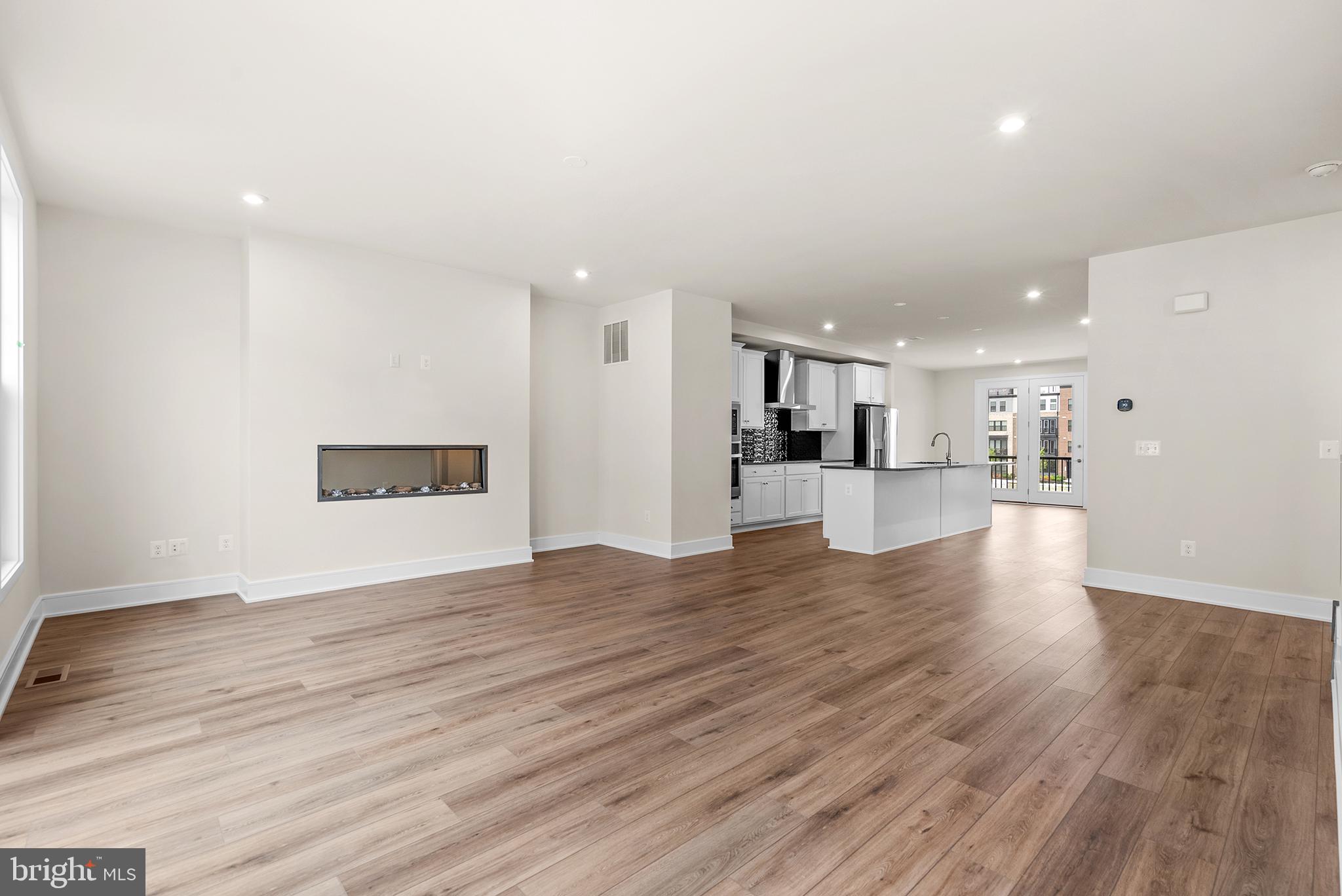 21775 Dollis Hill Ter