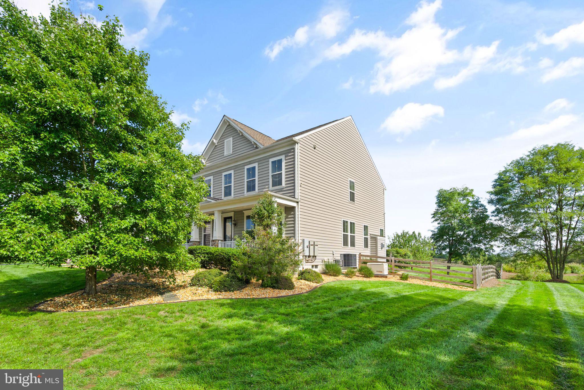 16032 Garriland Dr