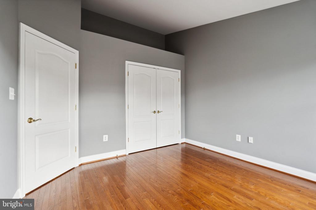 42136 Byrnes View Ter